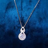 Chic Solitaire Centerpiece Pendant