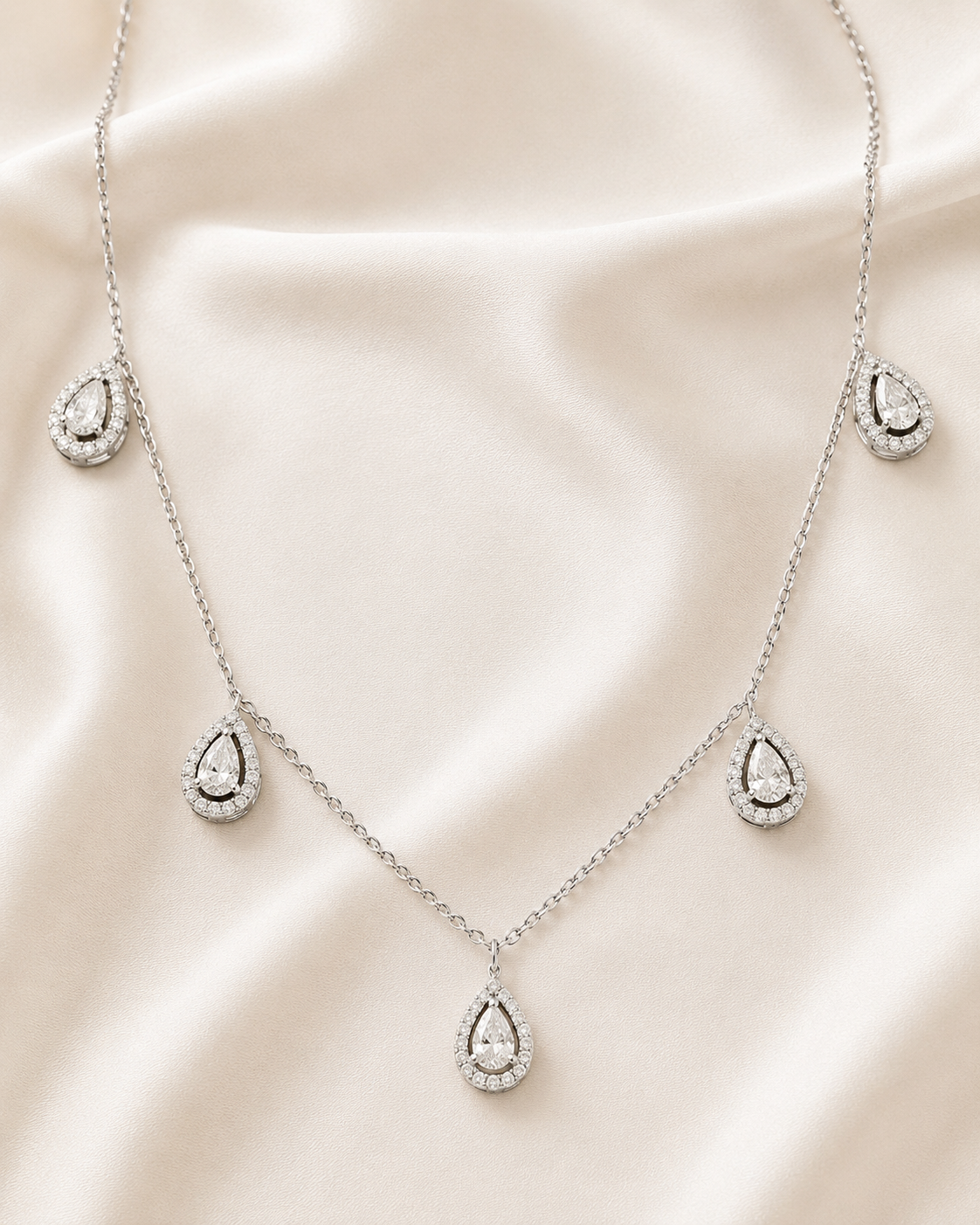 5 Pears Drop Necklace
