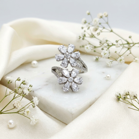 6 pears flower fancy ring