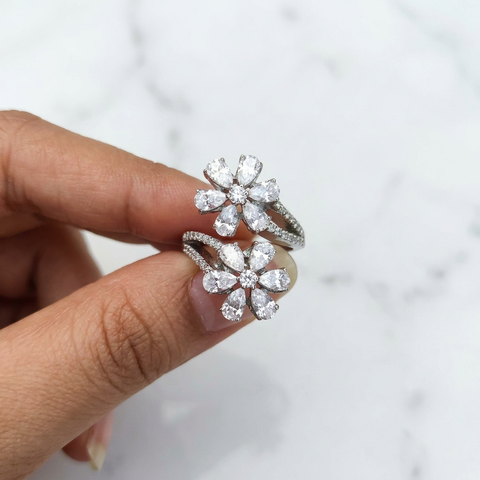 6 pears flower fancy ring