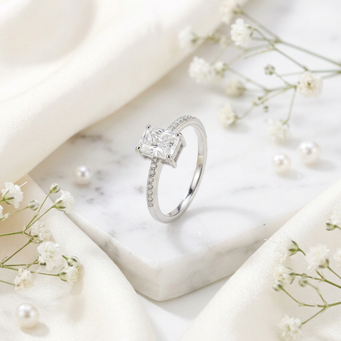 Bold Radiant Side Band Ring