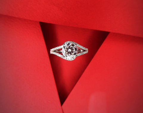 Round Symphony Ring