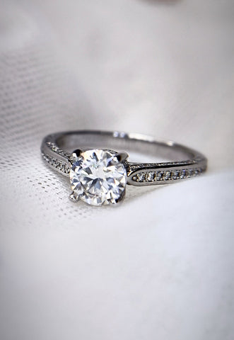 Round Solitaire With Studded Band