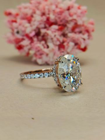 Towering Oval Side Band Ring