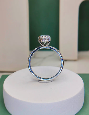 Whispering Halo Oval Ring