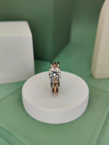 Radiant Gold Lining Circle