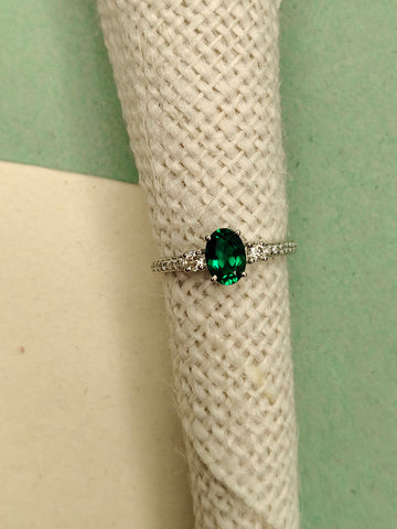 Timeless Emerald Oval