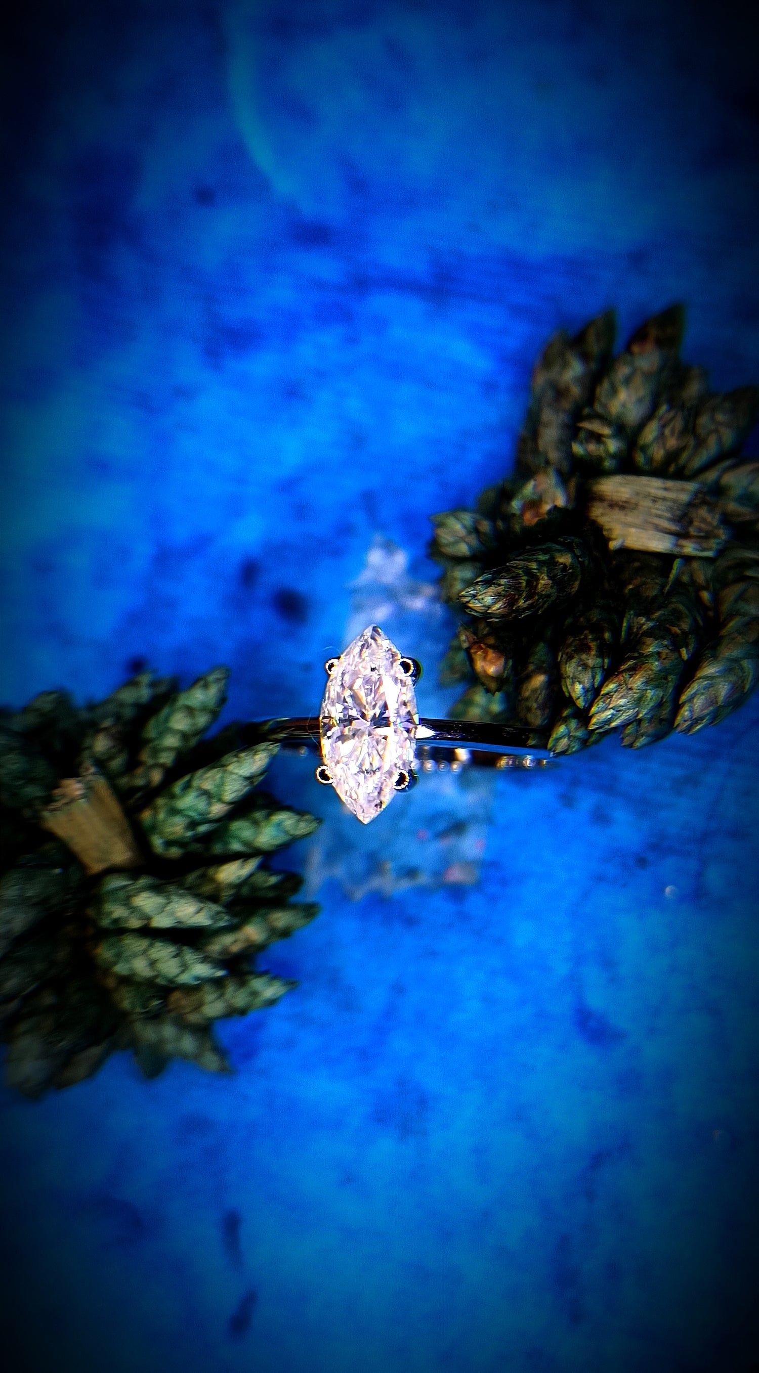 Classic marquise Solitaire ring