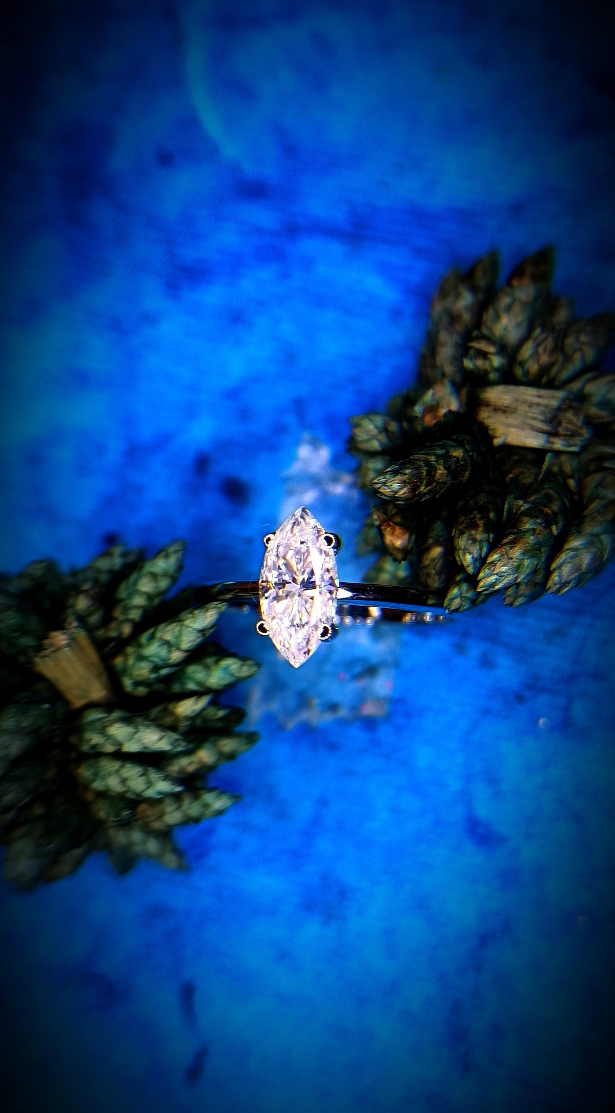 Classic marquise Solitaire ring
