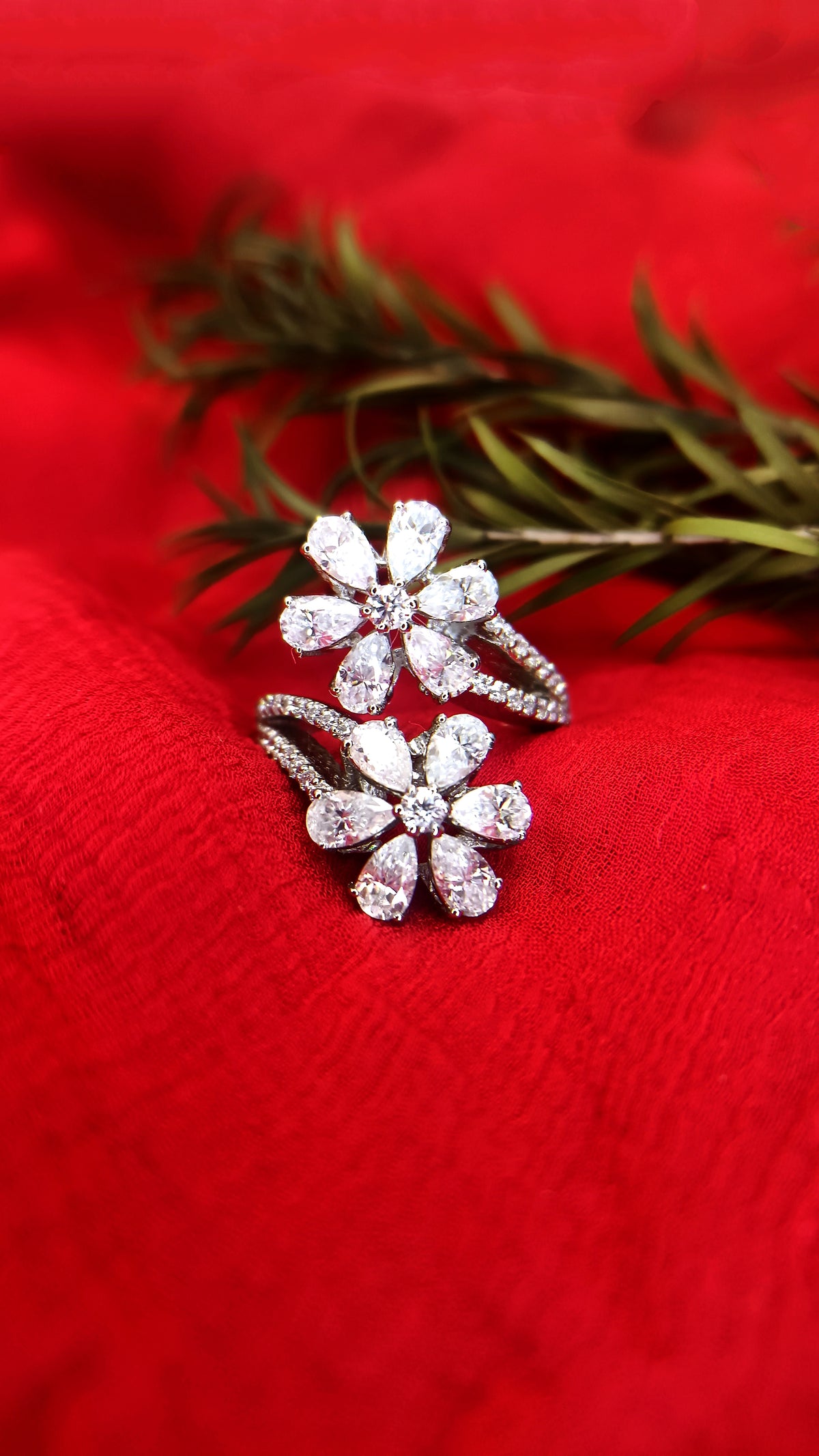6 pears flower fancy ring