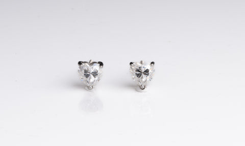 Evergreen Heart Solitaire Earrings