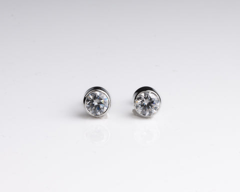Bezel Studded Round Earrings