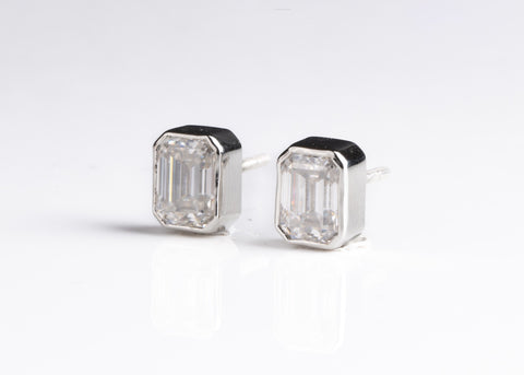 Bezel Studded Emerald Earrings