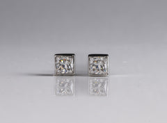 Bezel Studded Princess Earrings