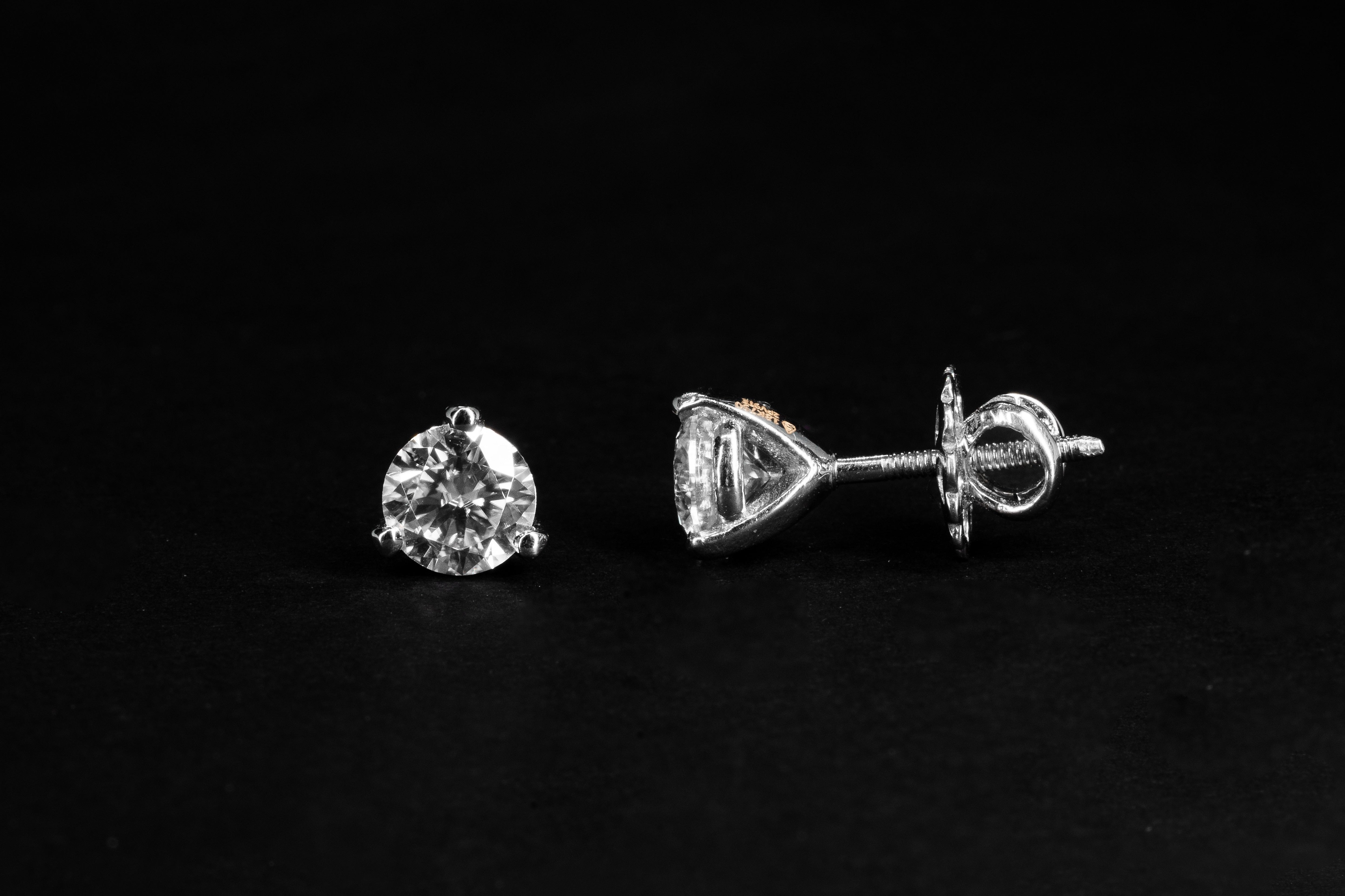 Platinum Round Petite Studs