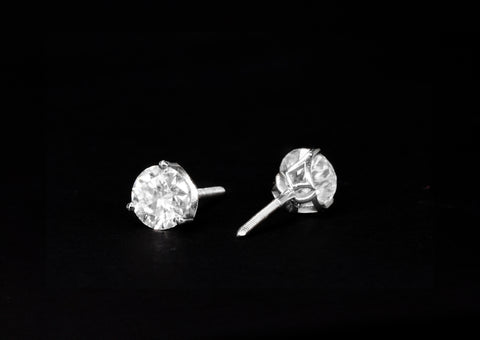 White Prong Round Studs