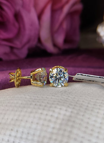 Highrise Round Prong  Earrings