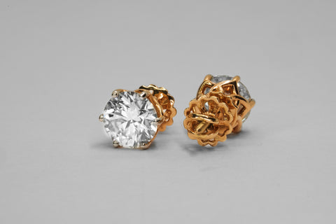 Round Mesh Design Studs