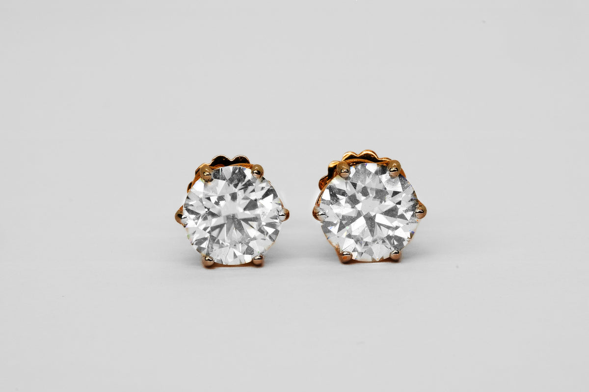 Round Mesh Design Studs
