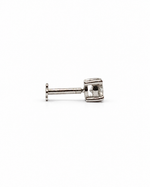Elegant Moissanite Nosepin side view with flat back