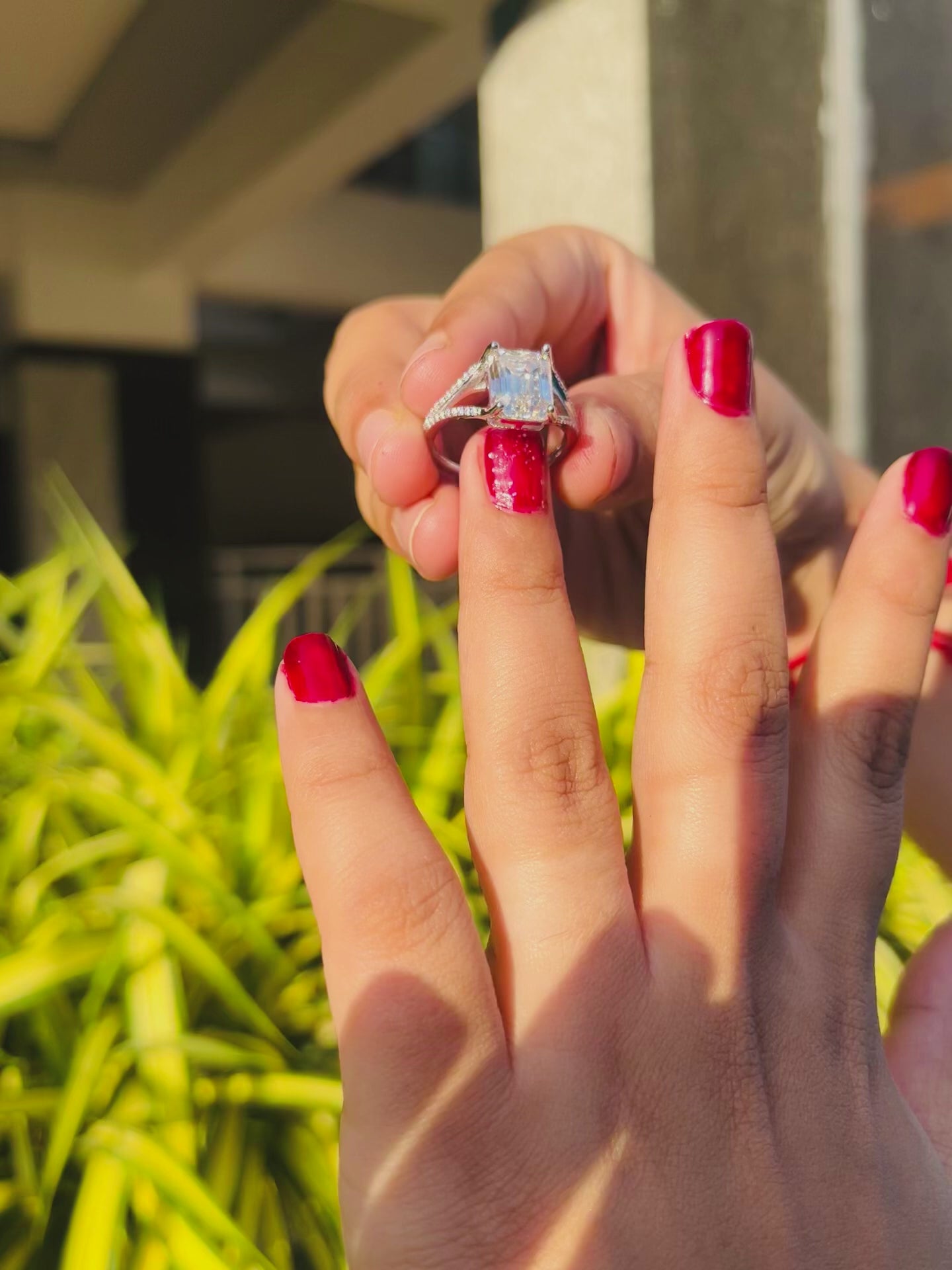 Regal Emerald Cascade Ring