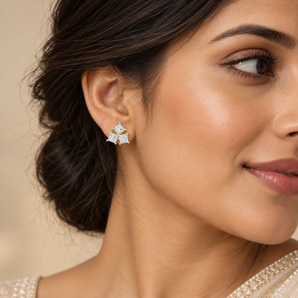 Trinity Bloom Studs – product view 3